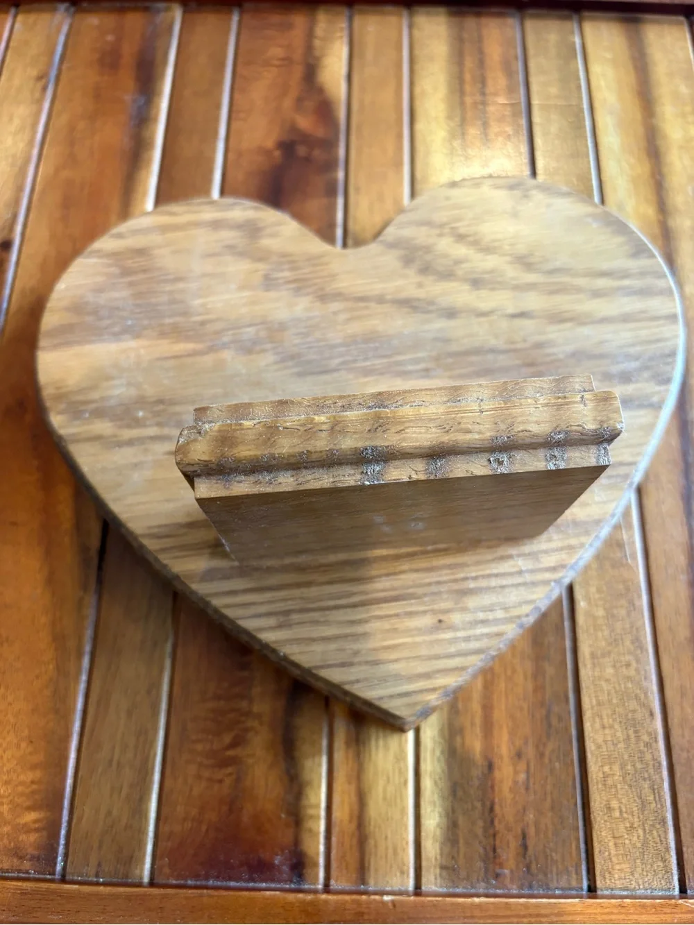 Vtg 2004 Handmade Wooden Heart Display Shelf - Natural Brown